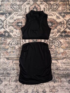 SHEIN Black Cutout Cropped Skirt Set
